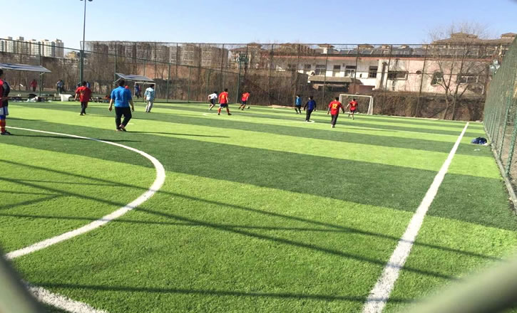 ������ٲ�ƺ��̺�����Xһƽ����